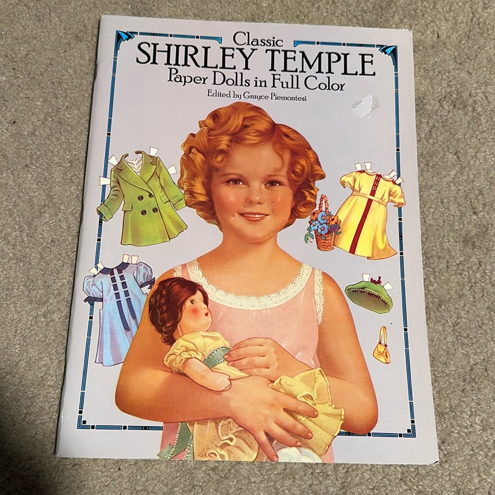 Classic‎ Shirley Temple Paper Dolls in Full Color (Dover Celebrity Paper Dolls)